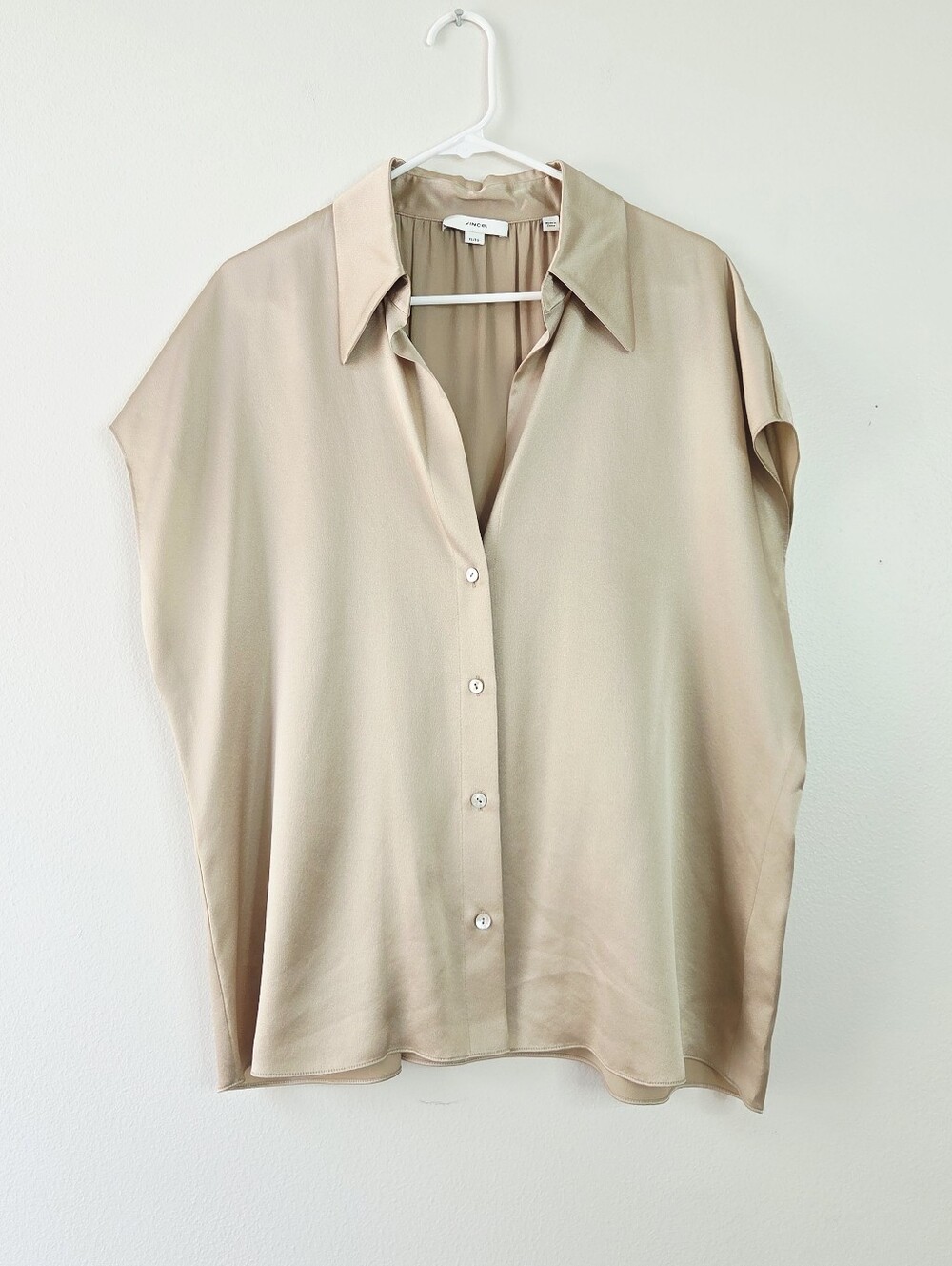 Vince Cap-Sleeve Collared Ruched Back Silk Blouse Size XL Cream Champagne - Picture 2 of 7